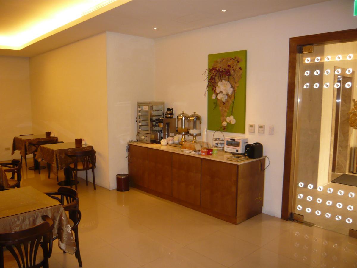 Lanshy Motel Taichung Exterior foto