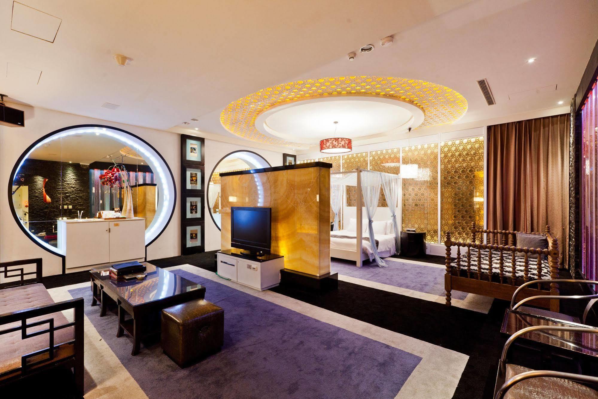 Lanshy Motel Taichung Exterior foto
